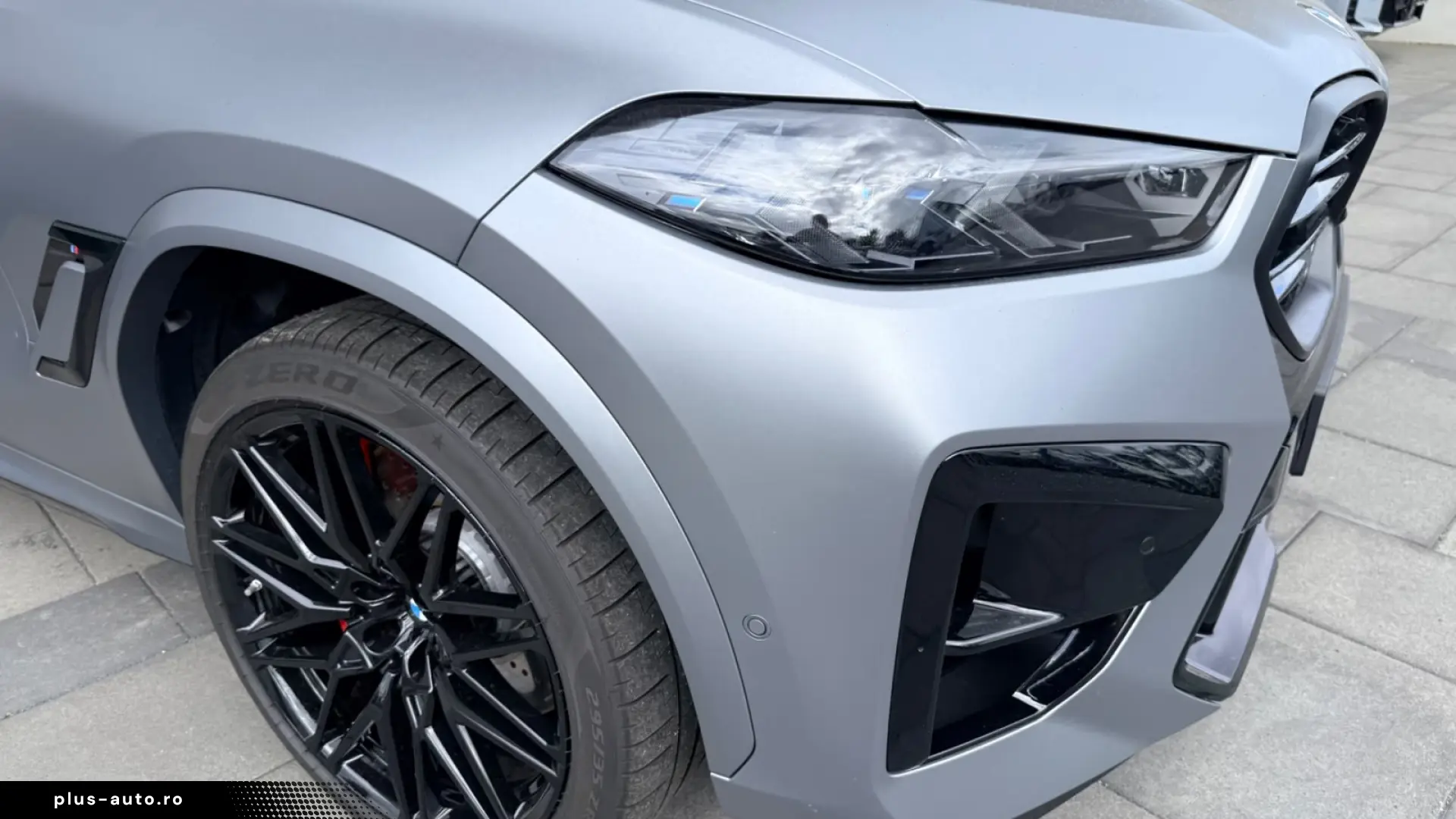 BMW X6 M Competition 21-22  Pano Carbon LED H&K