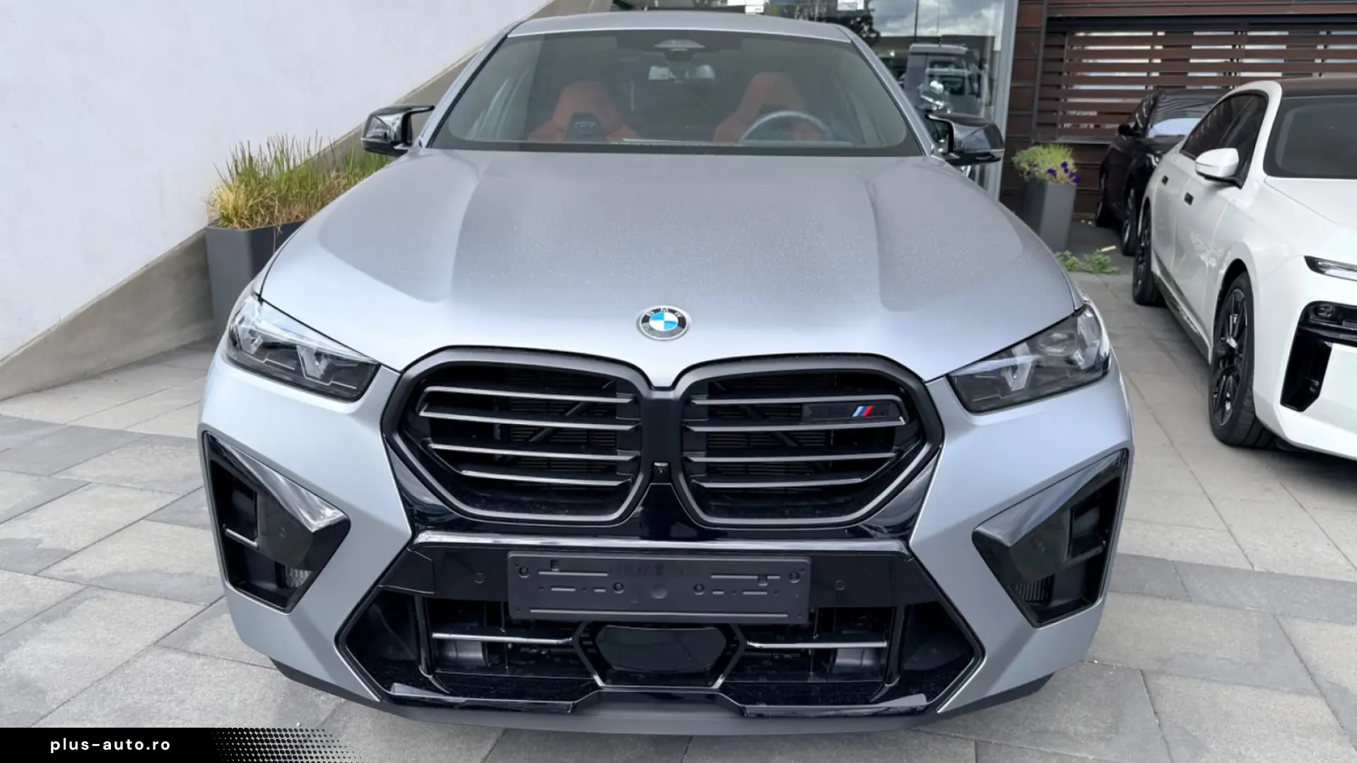 BMW X6 M Competition 21-22  Pano Carbon LED H&K