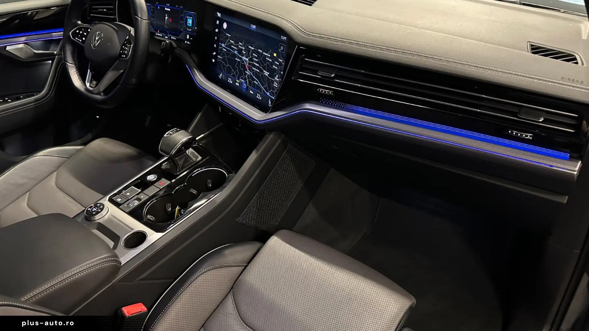 Volkswagen Touareg R-Line 4Motion Black Style