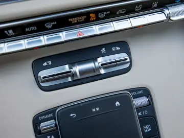Mercedes-Benz V300d 4Matic Extralong