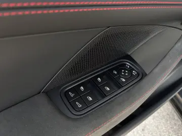 Porsche Panamera GTS