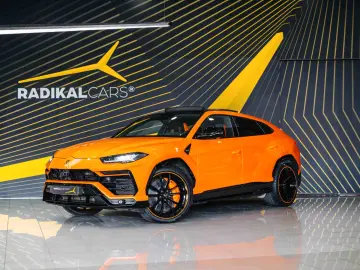 Lamborghini Urus Pearl Capsule Carbon