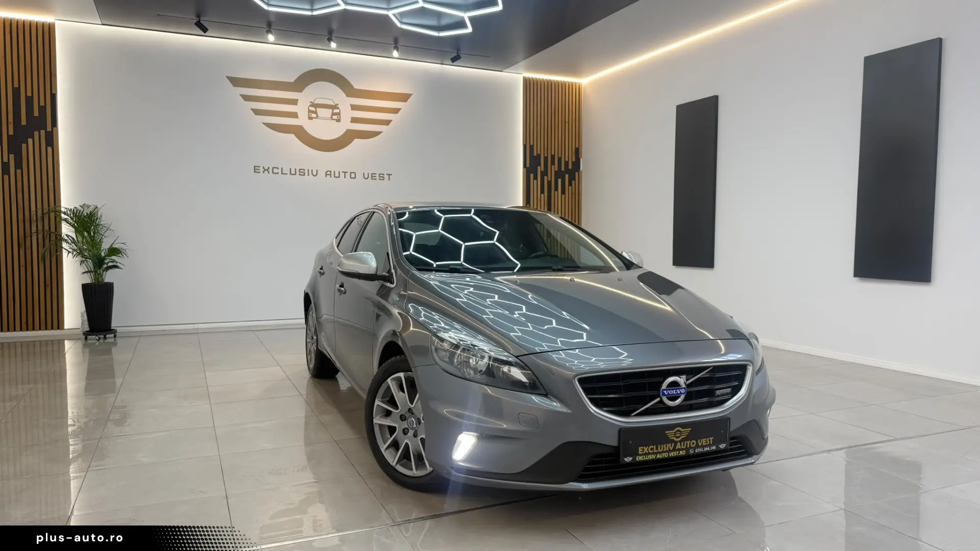 Volvo V40