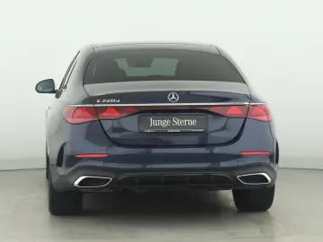 MERCEDES-BENZ E 220 d AMG Advanced LED Night Distronic