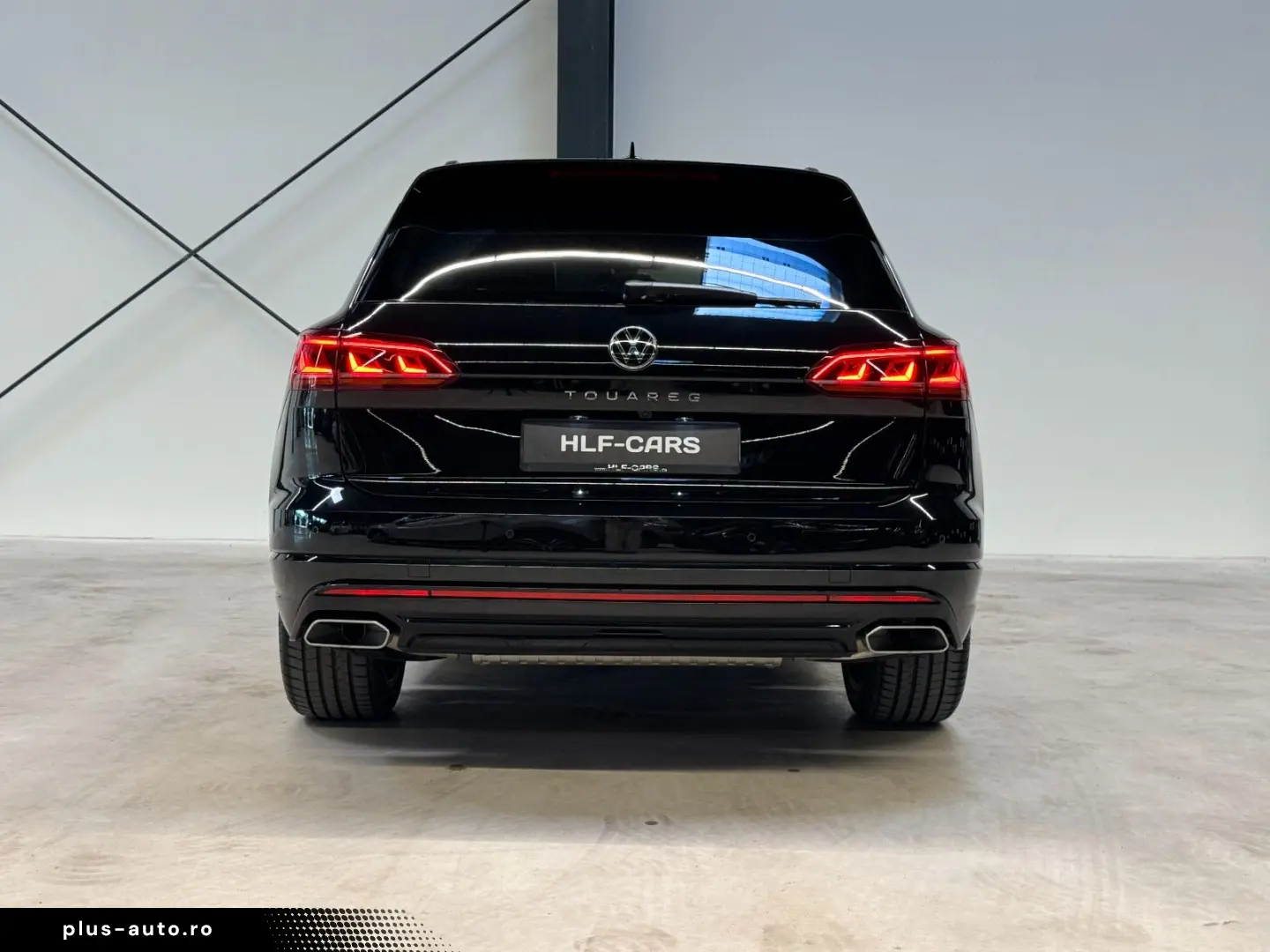 VW TOUAREG R-LINE 4M. 3.0TDI LUFTFEDER PANO