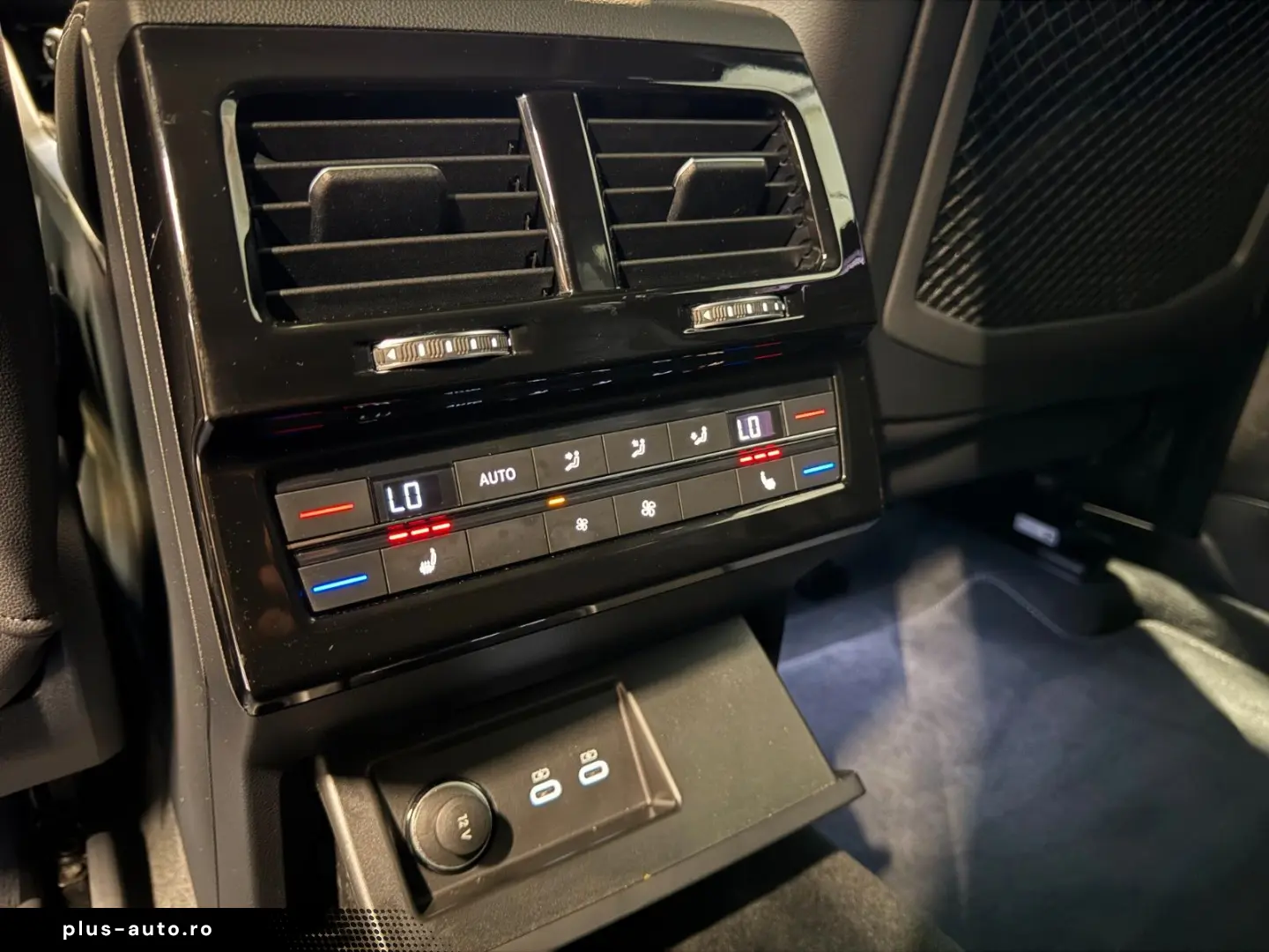 VW TOUAREG R-LINE 4M. 3.0TDI LUFTFEDER PANO