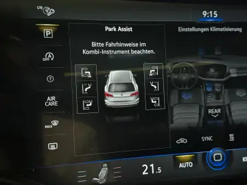VW TOUAREG R-LINE 4M. 3.0TDI LUFTFEDER PANO