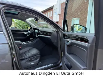 VW Touareg 3.0 TSI V6 eHybrid Elegance 4Motion