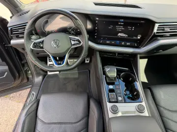 VW Touareg 3.0 R eHybrid 4M Pano ACC Soft Luft HuD