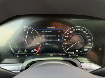 VW Touareg 3.0 R eHybrid 4M Pano ACC Soft Luft HuD