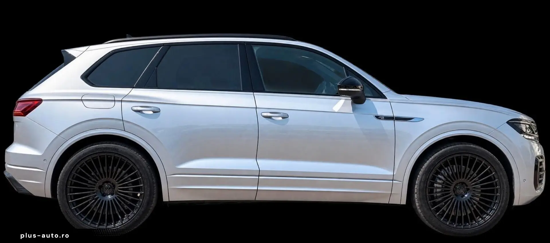 VW Touareg R eHybrid 4Motion Pano