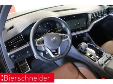 VW Touareg 3.0 TDI R-Line Black 22 MATT AHK PANO