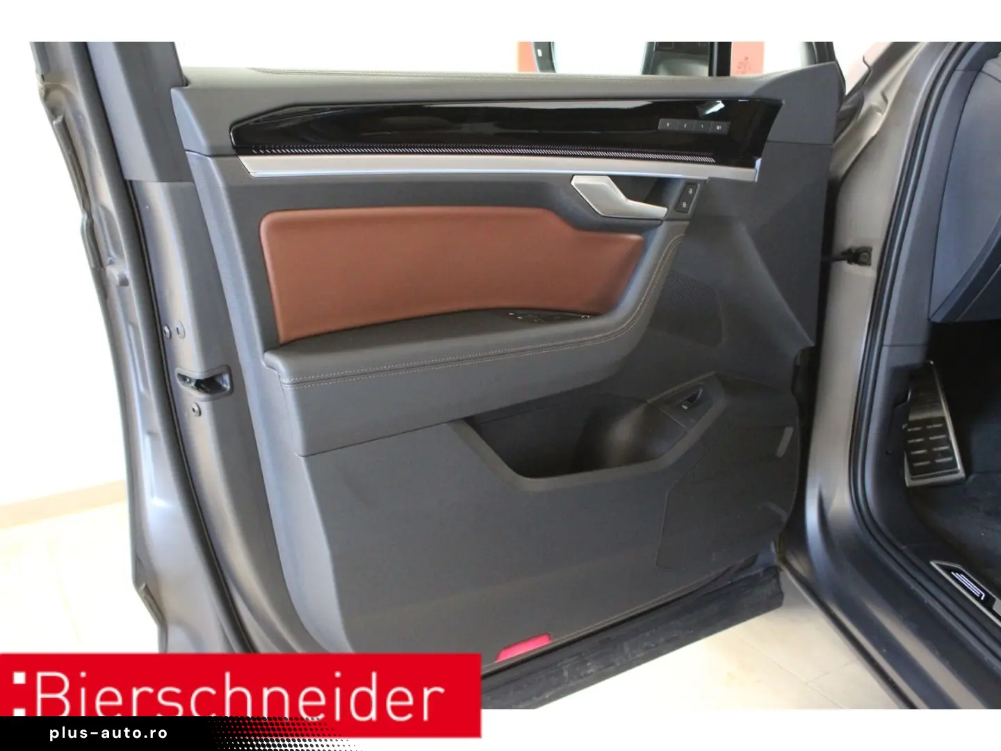 VW Touareg 3.0 TDI R-Line Black 22 MATT AHK PANO