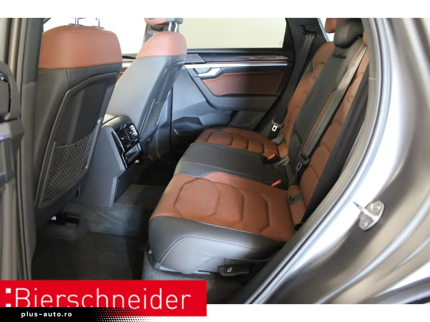VW Touareg 3.0 TDI R-Line Black 22 MATT AHK PANO