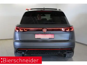 VW Touareg 3.0 TDI R-Line Black 22 MATT AHK PANO
