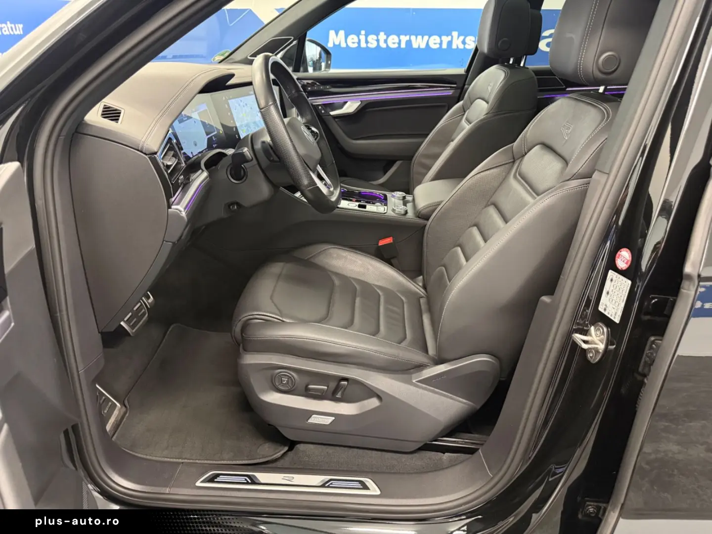 VW Touareg 3.0 TDI R-Line Black Style Panorama
