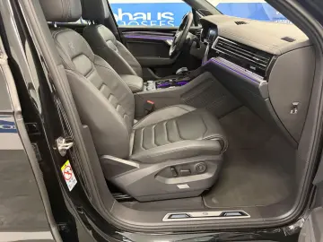VW Touareg 3.0 TDI R-Line Black Style Panorama