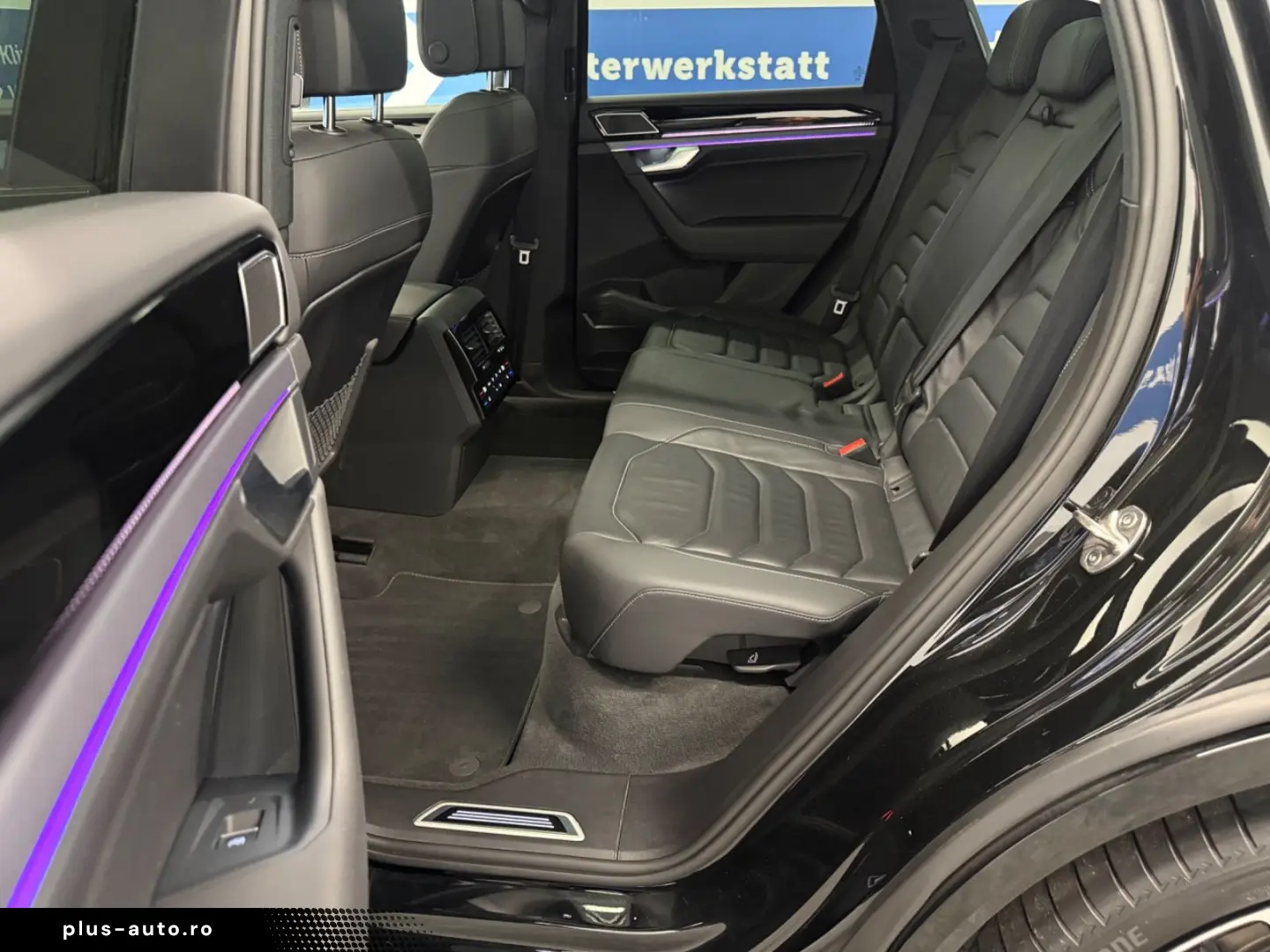 VW Touareg 3.0 TDI R-Line Black Style Panorama