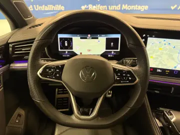 VW Touareg 3.0 TDI R-Line Black Style Panorama