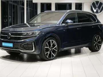 VW Touareg 3.0TDI R-Line Nachtsicht Pano 22