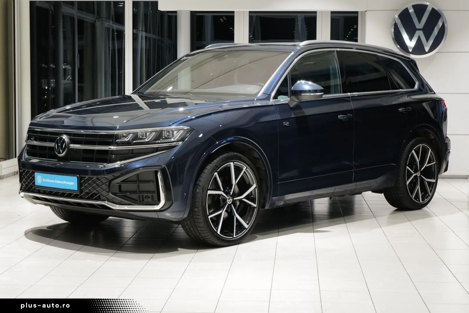 VW Touareg 3.0TDI R-Line Nachtsicht Pano 22