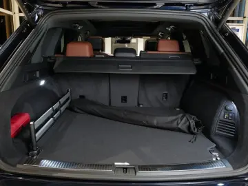 VW Touareg 3.0TDI R-Line Nachtsicht Pano 22
