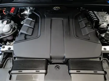 VW Touareg 3.0TDI R-Line Nachtsicht Pano 22