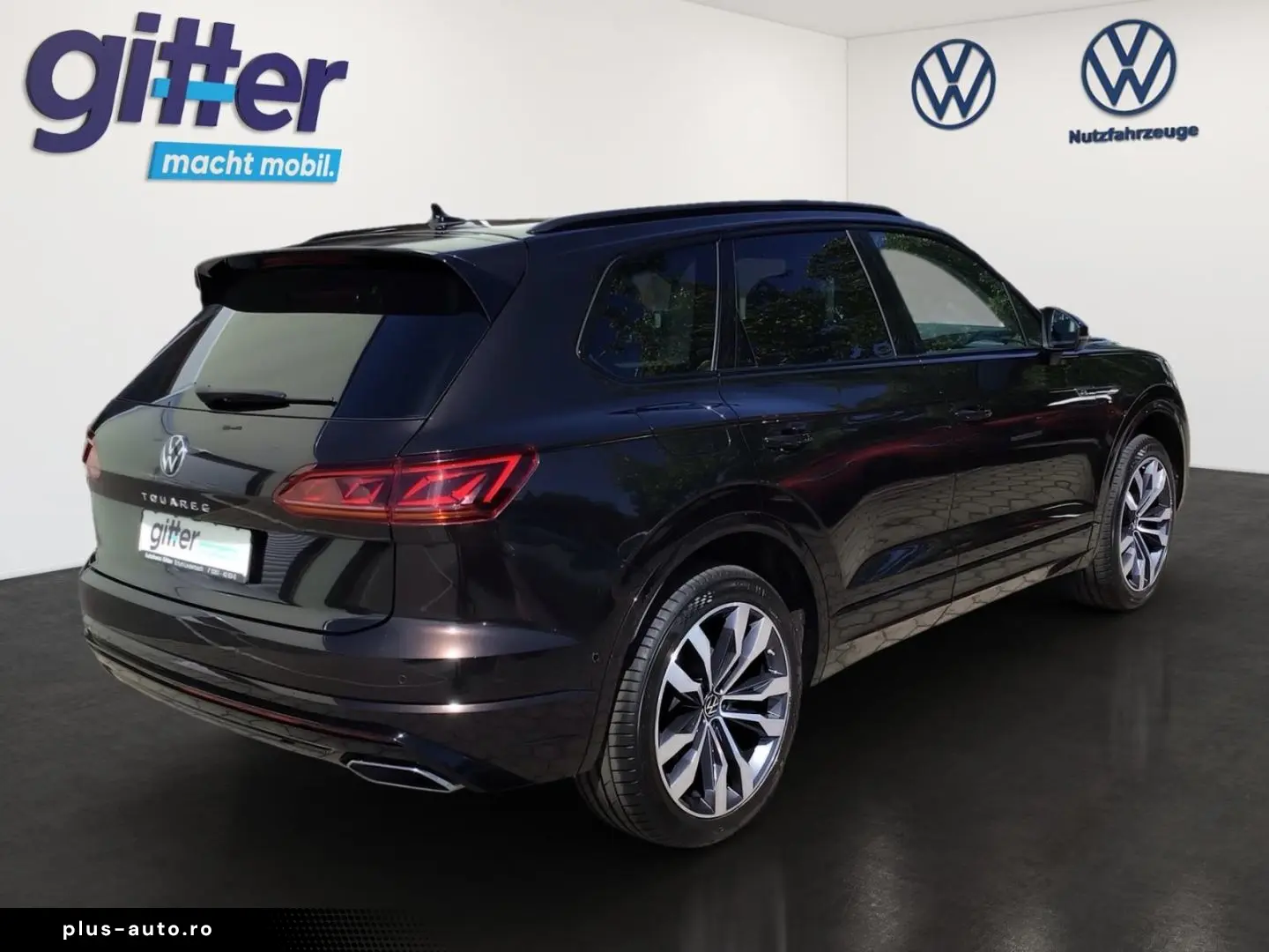 VW Touareg Elegance 4M BLACK MATRIX PANNO