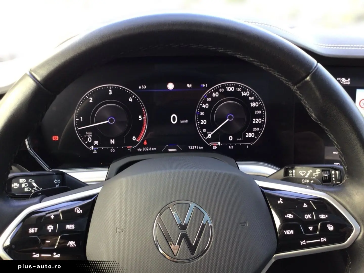 VW Touareg Elegance 4M BLACK MATRIX PANNO