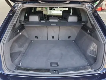 VW Touareg Edition R-Line  PANO LUFT 360