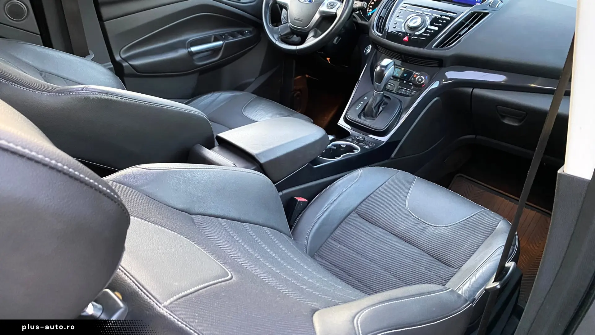 Ford Kuga Titanium 2.0TDCI 163CP Rate fixe Avans 0