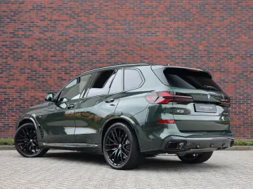 BMW X5 xDrive50e M Sport Pro   Sky Lounge • Masaj