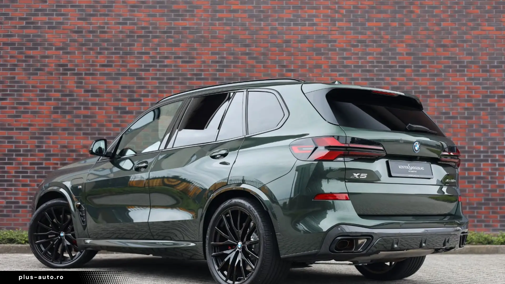 BMW X5 xDrive50e M Sport Pro   Sky Lounge • Masaj