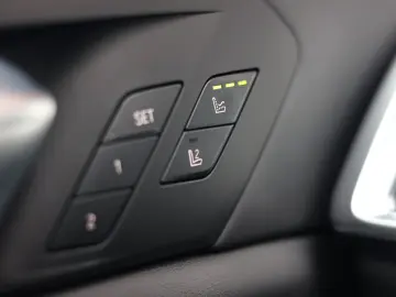 BMW X5 xDrive50e M Sport Pro   Sky Lounge • Masaj