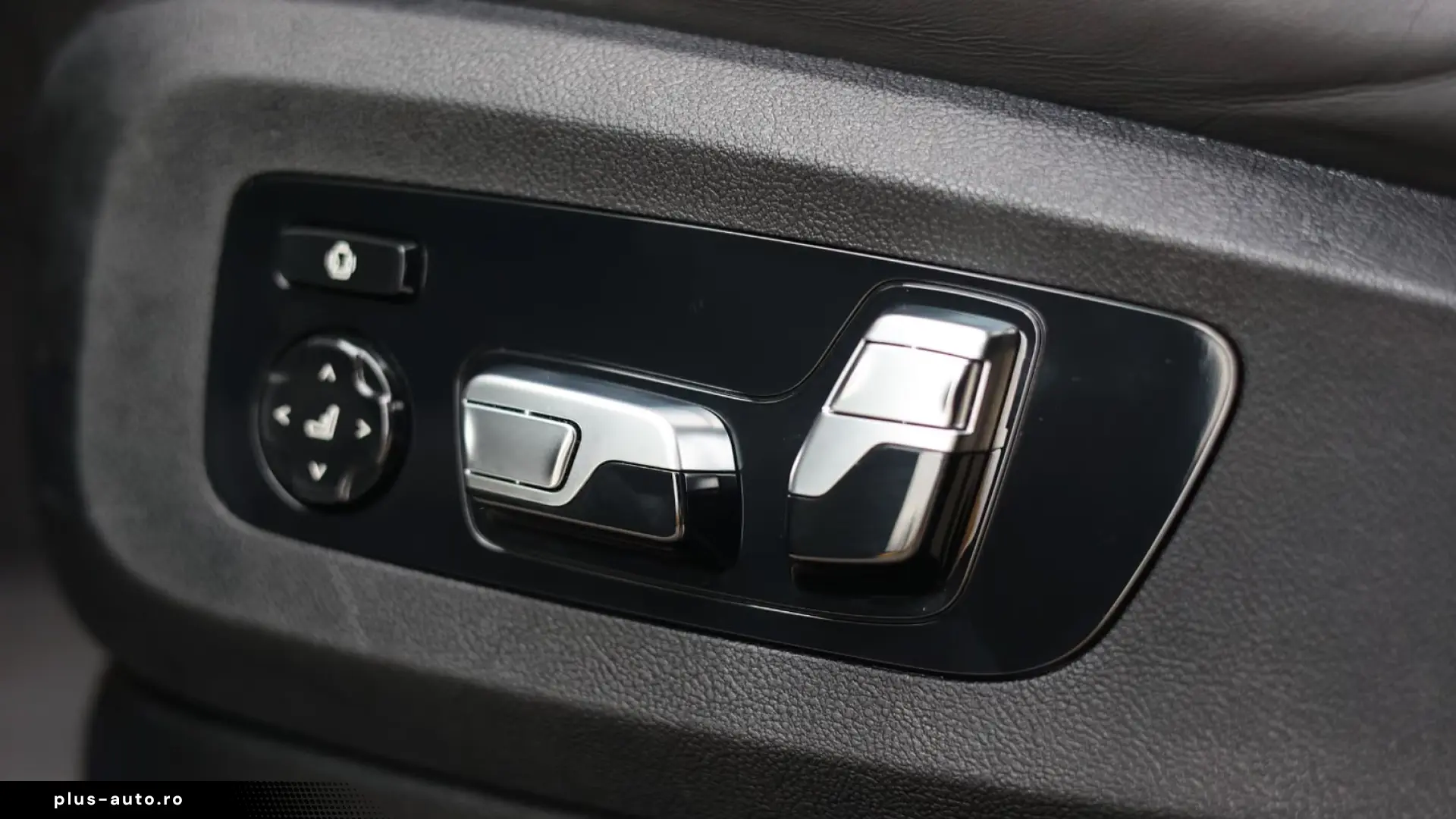 BMW X5 xDrive50e M Sport Pro   Sky Lounge • Masaj