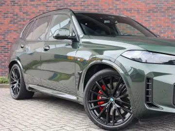 BMW X5 xDrive50e M Sport Pro   Sky Lounge • Masaj