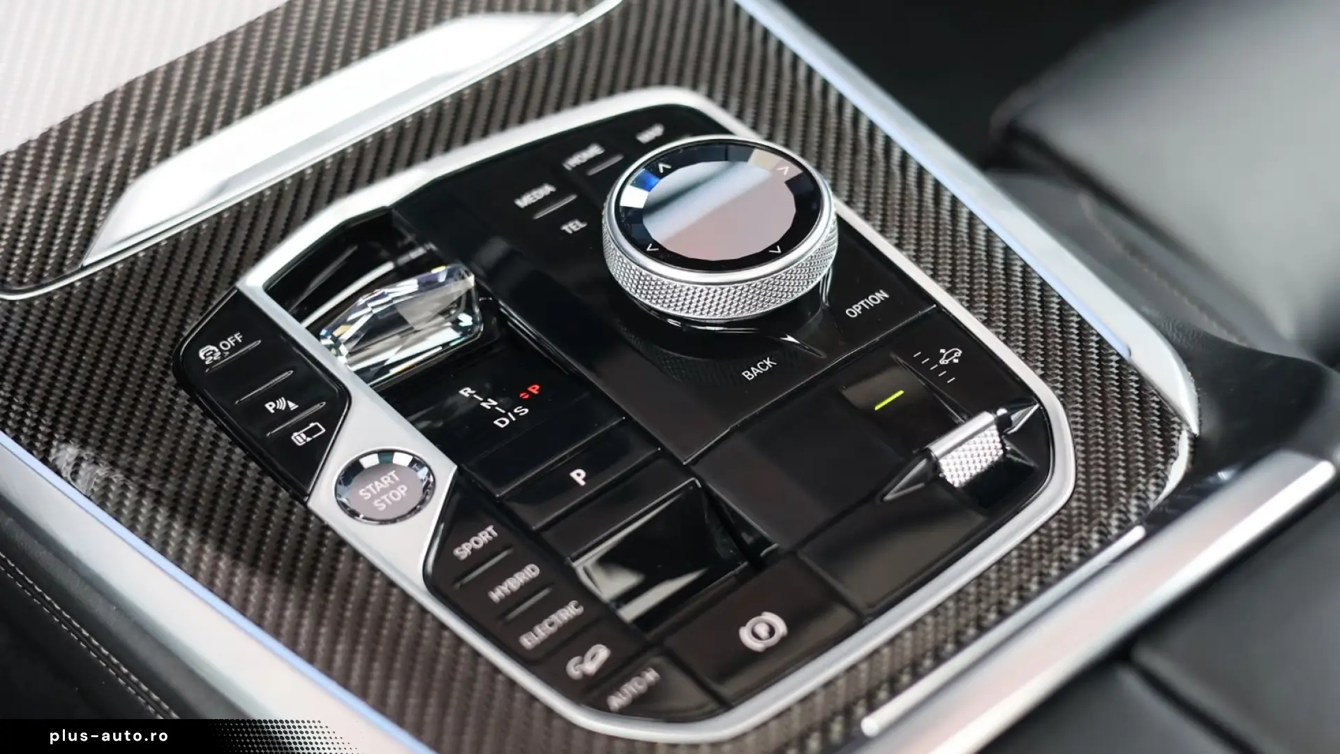 BMW X5 xDrive50e M Sport Pro   Sky Lounge • Masaj