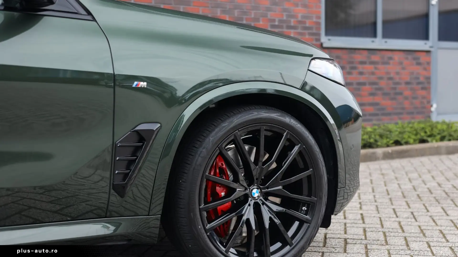 BMW X5 xDrive50e M Sport Pro   Sky Lounge • Masaj