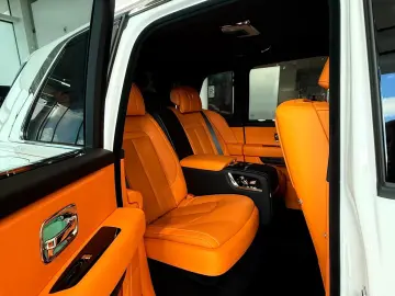 Rolls-Royce Cullinan 2026   Starlight