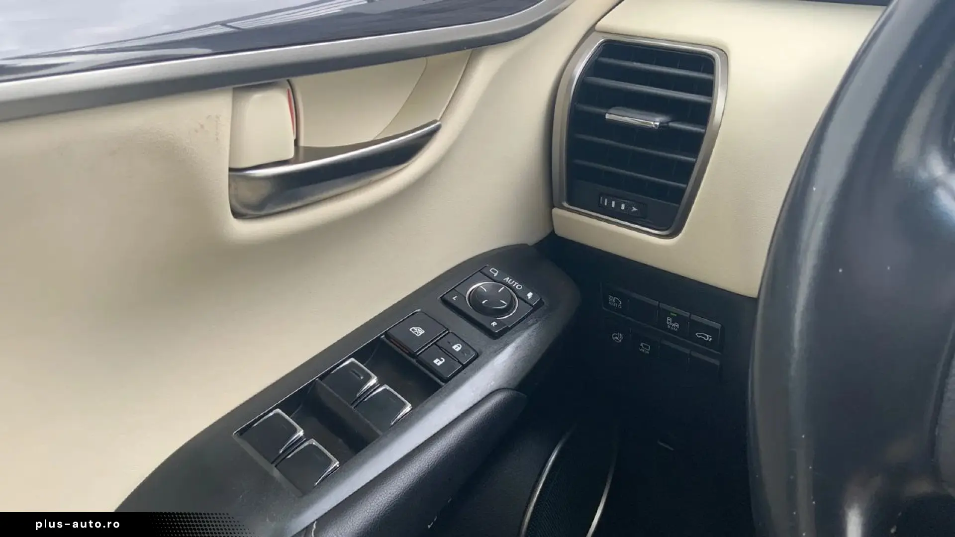 Lexus Serianx