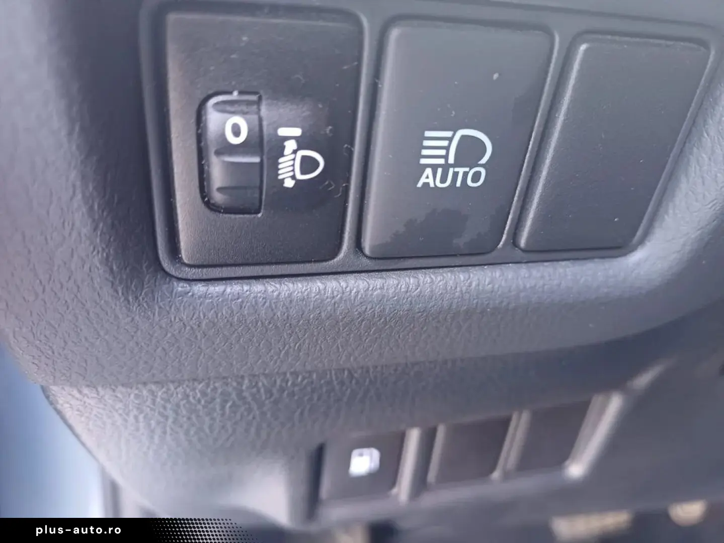 Toyota C-HR 1.8 Hev 122 Cp Cvt Core