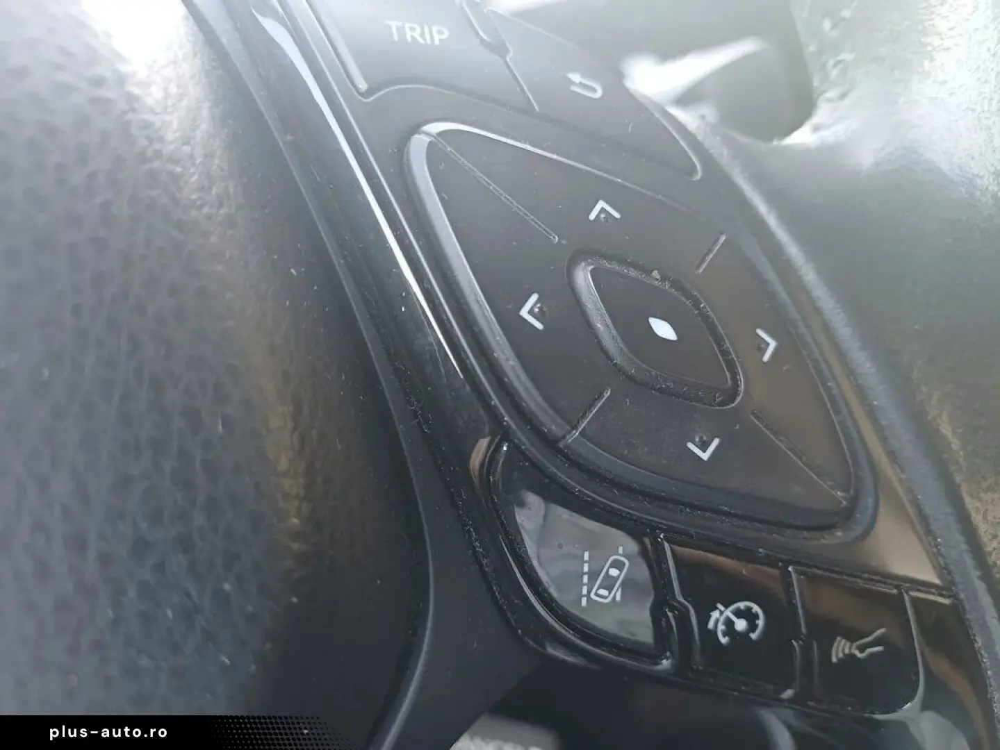 Toyota C-HR 1.8 Hev 122 Cp Cvt Core