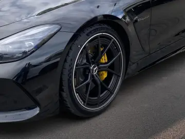 MERCEDES-BENZ AMG GT 63 4M  Night Head-Up Pano Dig-L…