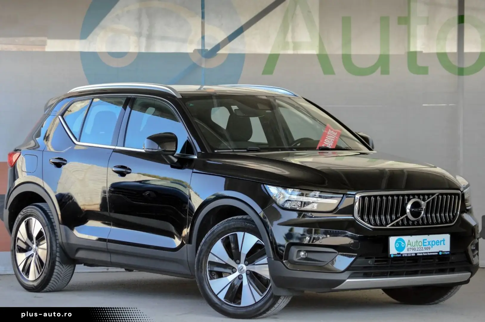 2021 Volvo XC-40 T4 Recharge Plug-in Hybrid    Rate Fixe   G
