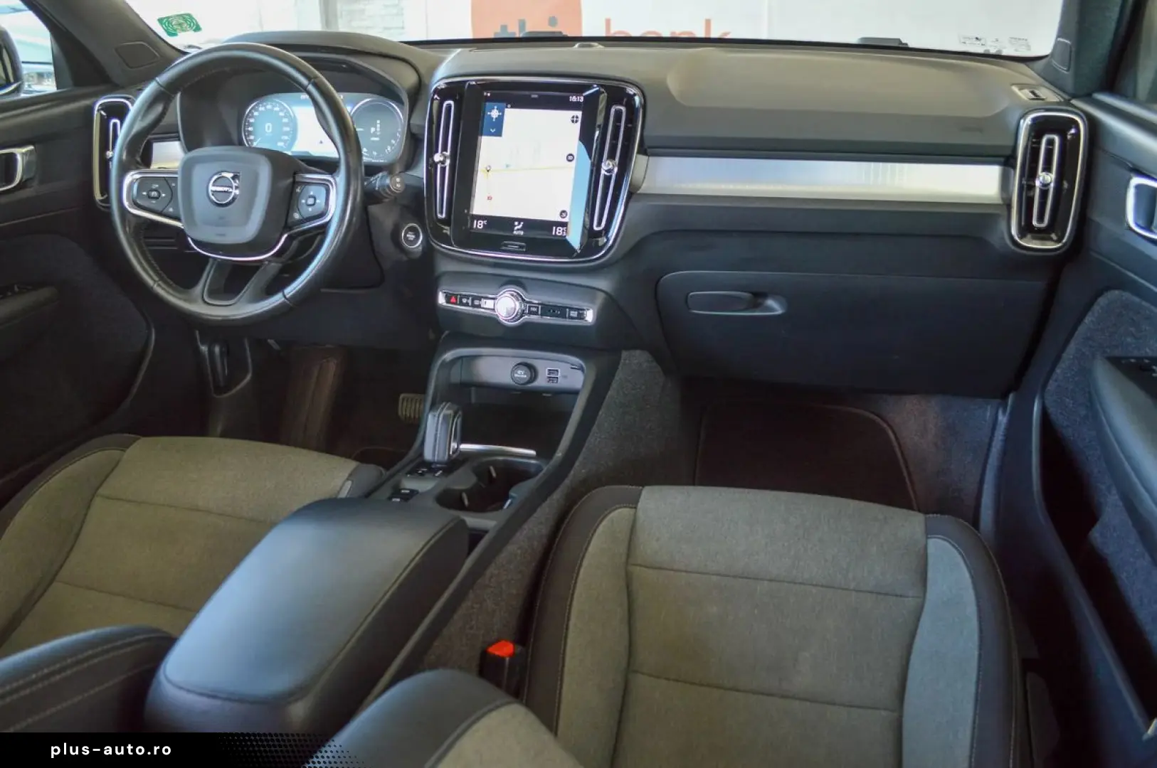 2021 Volvo XC-40 T4 Recharge Plug-in Hybrid    Rate Fixe   G