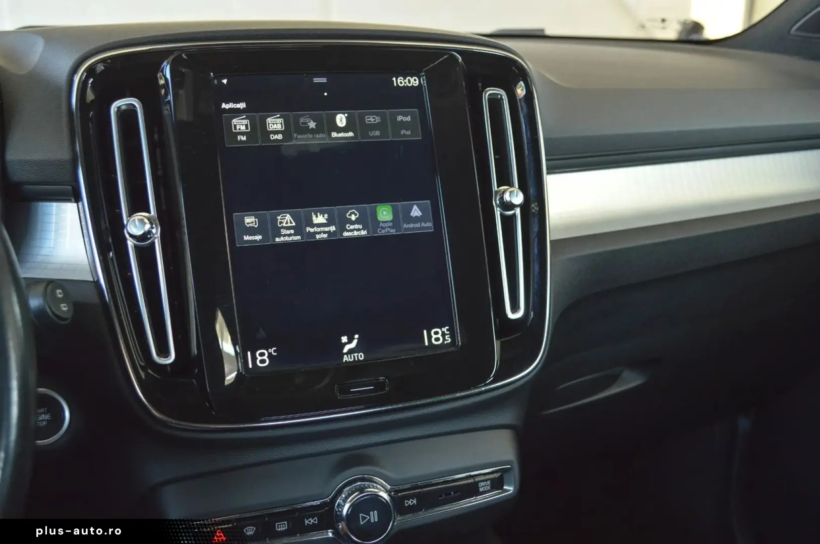 2021 Volvo XC-40 T4 Recharge Plug-in Hybrid    Rate Fixe   G