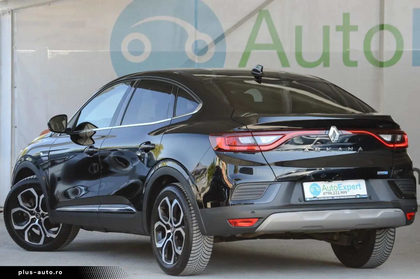 2022 Renault Arkana Hybrid E-TECH Full 145 E-TECH engineerd