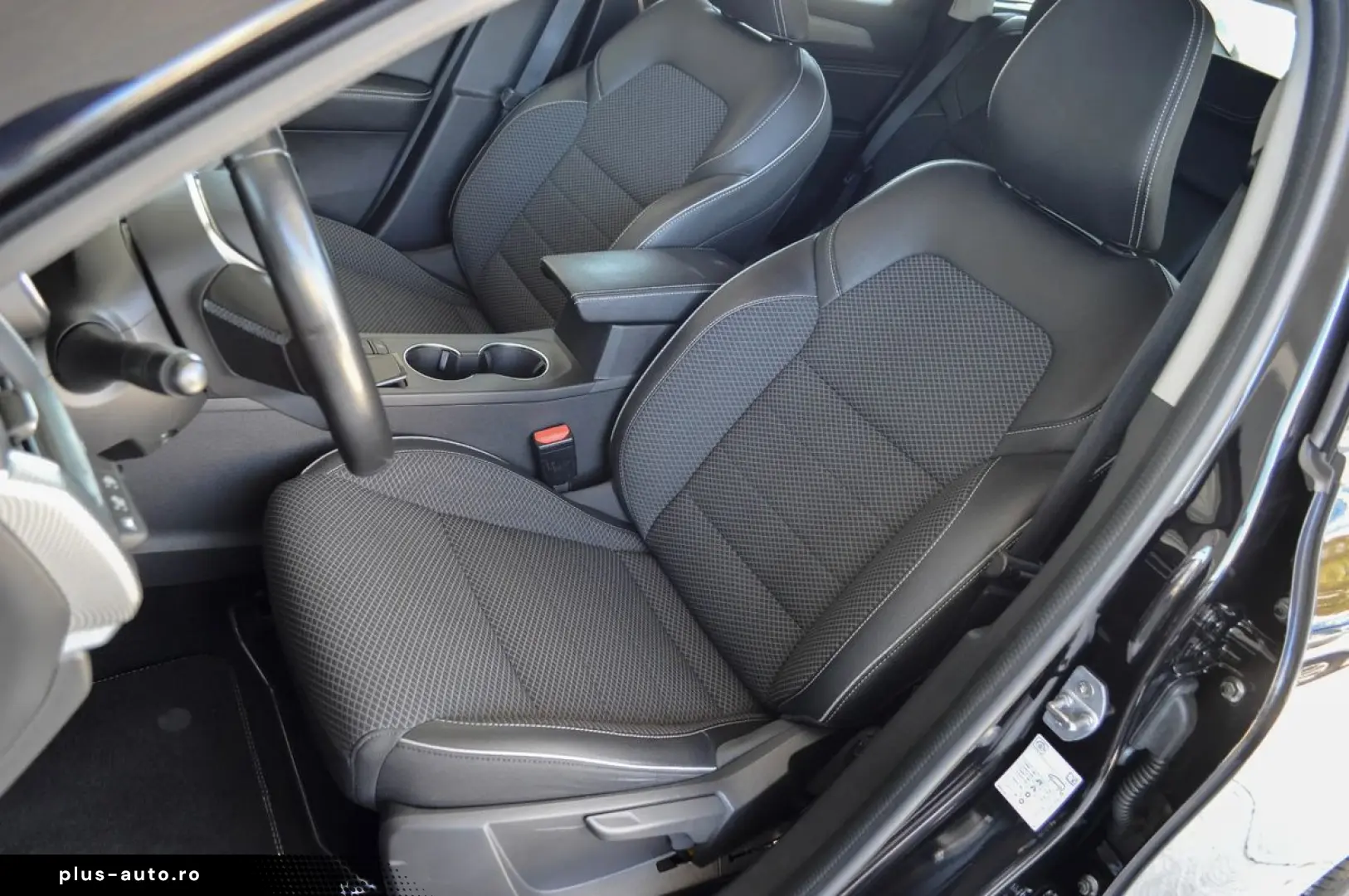 2022 Renault Arkana Hybrid E-TECH Full 145 E-TECH engineerd