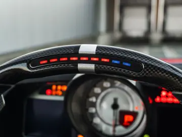 FERRARI 812 Competizione - Rosso Magma - Atelier - 1 of