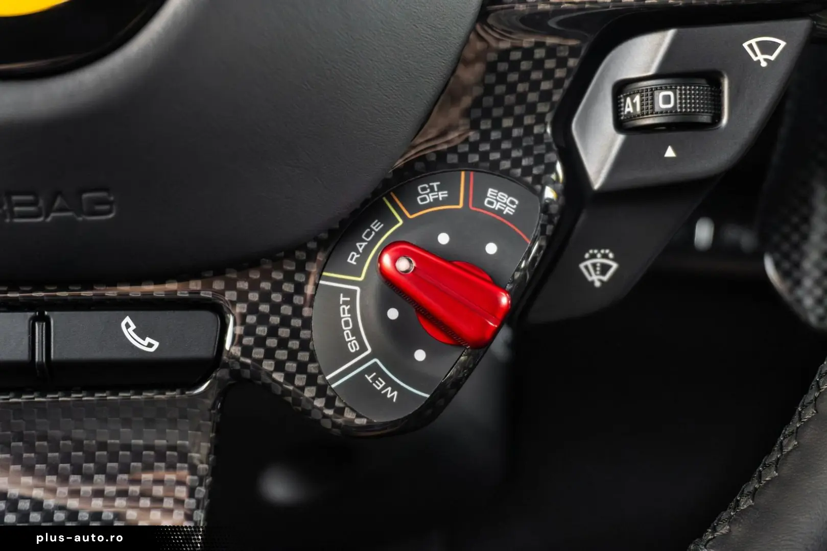 FERRARI 812 Competizione - Rosso Magma - Atelier - 1 of